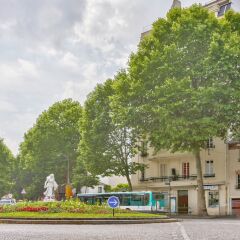 Отель 45 - Atelier Paris Buttes Chaumont парковка
