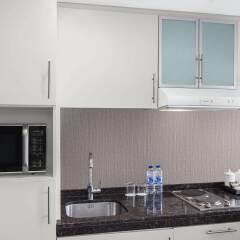 Отель Leva Hotel and Suites, Mazaya Centre ОАЭ, Дубай - отзывы, цены и фото номеров - забронировать отель Leva Hotel and Suites, Mazaya Centre онлайн