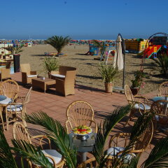 Hotel Imperial Beach пляж