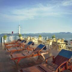 Отель Huong Hai Sealife Cruise пляж