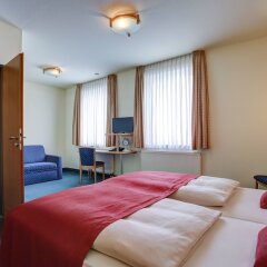 Trip Inn Hotel Conti in Cologne, Germany from 149$, photos, reviews - zenhotels.com guestroom