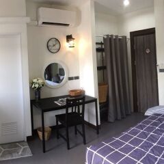 Changnoi at Phuket Hostel комната для гостей фото 2