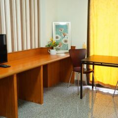 The Route Sriracha Hotel and Residence интерьер отеля фото 2