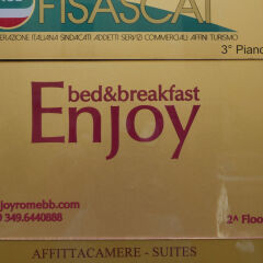 Отель Enjoy Bed And Breakfast Италия, Рим - отзывы, цены и фото номеров - забронировать отель Enjoy Bed And Breakfast онлайн спа