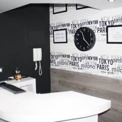 Отель Hostal MH Fuencarral Испания, Мадрид - отзывы, цены и фото номеров - забронировать отель Hostal MH Fuencarral онлайн интерьер отеля фото 3