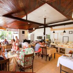 Отель Eden Bungalow Resort питание