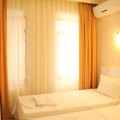 Отель Hot Residence Taksim Square Стамбул комната для гостей фото 5