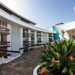 Country Hotel and Suites фото 8