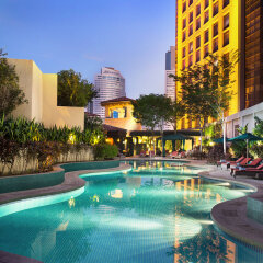 Отель Sheraton Imperial Kuala Lumpur Hotel Малайзия, Куала-Лумпур - 1 отзыв об отеле, цены и фото номеров - забронировать отель Sheraton Imperial Kuala Lumpur Hotel онлайн бассейн