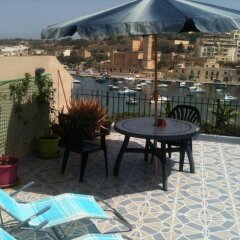 Отель Akwador Guest House Марсаскала