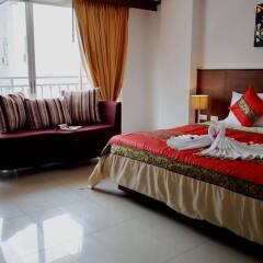 Отель Brother'S Residence Патонг комната для гостей