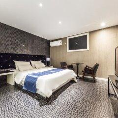 Hotel The Blue Cheonho