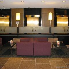 Отель Crowne Plaza Gatineau-Ottawa Канада, Гатино - отзывы, цены и фото номеров - забронировать отель Crowne Plaza Gatineau-Ottawa онлайн интерьер отеля