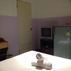 Moom Pon Khlai Hostel & Spa спа