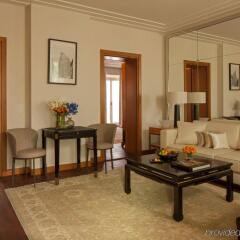 Four Seasons Hotel Milano комната для гостей фото 4