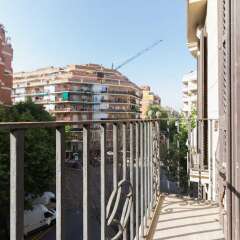 Отель Design Guestroom Barcelona Arc de Triomf Барселона балкон