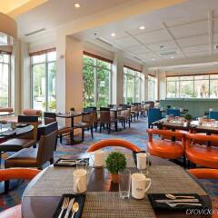 Отель Hilton Garden Inn Orlando at SeaWorld питание фото 2