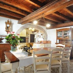 Отель B&B Palazzo Strassoldo Прамаджоре в номере