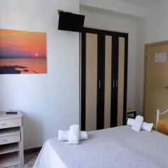 Hotel Kim сейф в номере