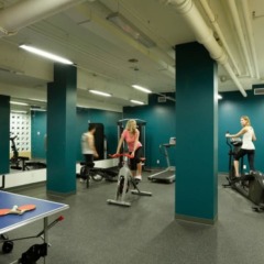 Отель Backpacker College @ EC Vancouver: APT Living Канада, Ванкувер - отзывы, цены и фото номеров - забронировать отель Backpacker College @ EC Vancouver: APT Living онлайн фитнесс-зал фото 2