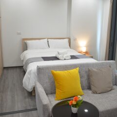 Отель Wooden Suites (the Rich @sathorn-taksin) Бангкок комната для гостей фото 2