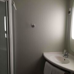 Отель ibis Toulouse Pont Jumeaux Франция, Тулуза - отзывы, цены и фото номеров - забронировать отель ibis Toulouse Pont Jumeaux онлайн ванная фото 2