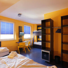 Отель Bedn Budget Cityhostel Hannover сейф в номере