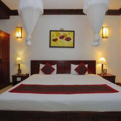 Отель Hoi An Garden Villas сейф в номере