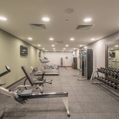 Отель Hampton by Hilton Munich City West Германия, Мюнхен - 1 отзыв об отеле, цены и фото номеров - забронировать отель Hampton by Hilton Munich City West онлайн фитнесс-зал фото 3