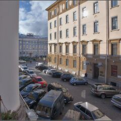 Apart Hotel on Italianskaya 1 парковка