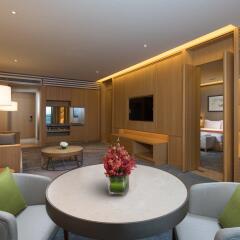Отель Holiday Inn Kunshan Huaqiao 4* Улучшенный люкс с различными типами кроватей фото 2