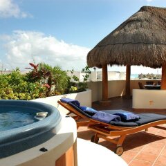 Porto Playa Condo Hotel And Beach Club Плая-дель-Кармен бассейн