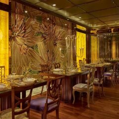 Отель The Reverie Saigon Вьетнам, Хошимин - отзывы, цены и фото номеров - забронировать отель The Reverie Saigon онлайн питание фото 2