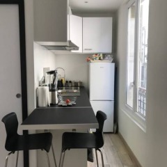 Апартаменты 1 Bedroom Apartment Near Sacré-cœur в номере