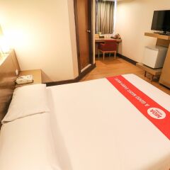 Отель Nida Rooms Huamark Luxury Place At The Seasons Bangkok Huamark комната для гостей