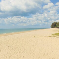 Отель Lanta Amara Resort Таиланд, Ланта - отзывы, цены и фото номеров - забронировать отель Lanta Amara Resort онлайн пляж