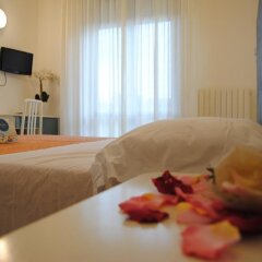 Hotel Pigalle Риччоне комната для гостей фото 2