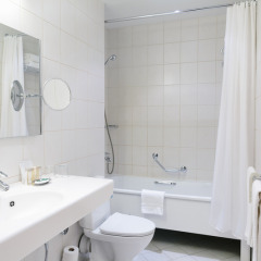 Гранд Отель Эмеральд 5* Стандартный номер с 2 отдельными кроватями фото 4
