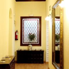 Отель Hostal Silserranos