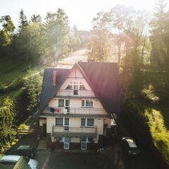 Hostel & Apartments u Florka 2 Закопане приотельная территория