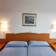 Cala Ferrera Hotel комната для гостей