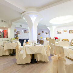 Отель Garni Hotel Villa Family Сербия, Белград - отзывы, цены и фото номеров - забронировать отель Garni Hotel Villa Family онлайн помещение для мероприятий