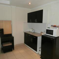 The Classroom Hotel в номере