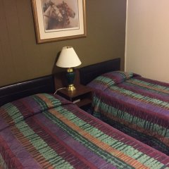 Rodeway Inn & Suites - Charles Town, WV in Charles Town, United States of America from 92$, photos, reviews - zenhotels.com room amenities