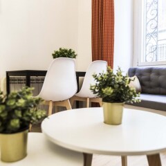 Отель Apartamento Reina Sofía II Испания, Мадрид - отзывы, цены и фото номеров - забронировать отель Apartamento Reina Sofía II онлайн комната для гостей фото 4