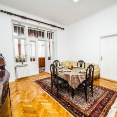 Spacious 3Bdr Apt with a Balcony in The Center! in Sarajevo, Bosnia and Herzegovina from 114$, photos, reviews - zenhotels.com photo 3