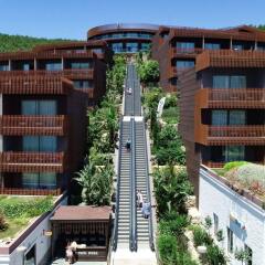 Отель Titanic Deluxe Bodrum - All Inclusive городской автобус