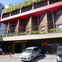 Отель Swiss-Belinn Legian парковка