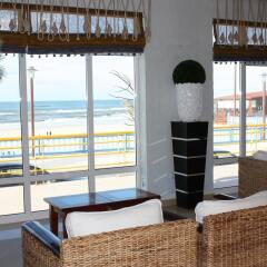 Отель Cristal Praia Resort & Spa гостиничный бар