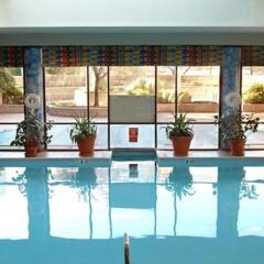 Отель Newark Liberty International Airport Marriott США, Ньюарк - отзывы, цены и фото номеров - забронировать отель Newark Liberty International Airport Marriott онлайн бассейн фото 2